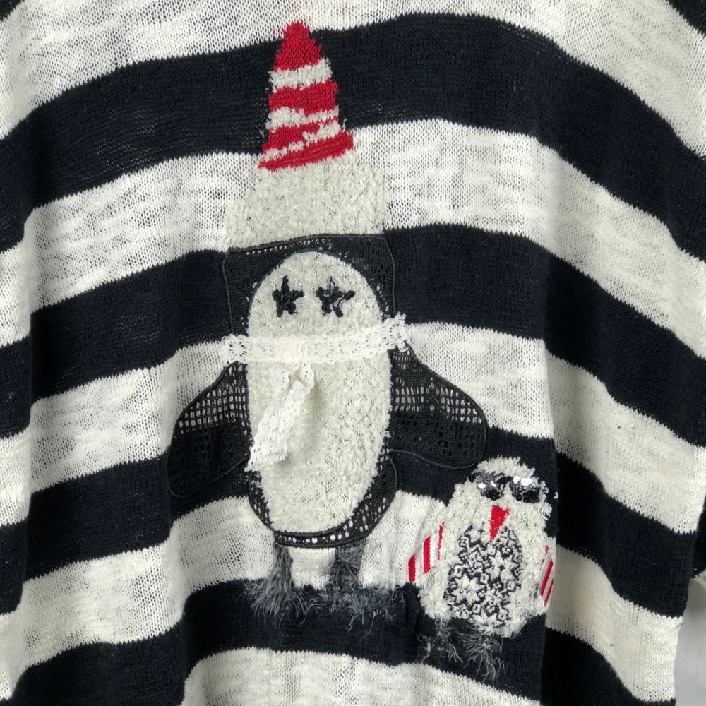 American Rag Sweater - Picture 2 of 6